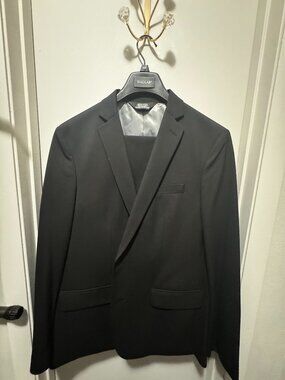 J.M. Haggar Suit & Pant Set, Black, 46R Slim Fit Suit Coat, 38 x 32 Pants